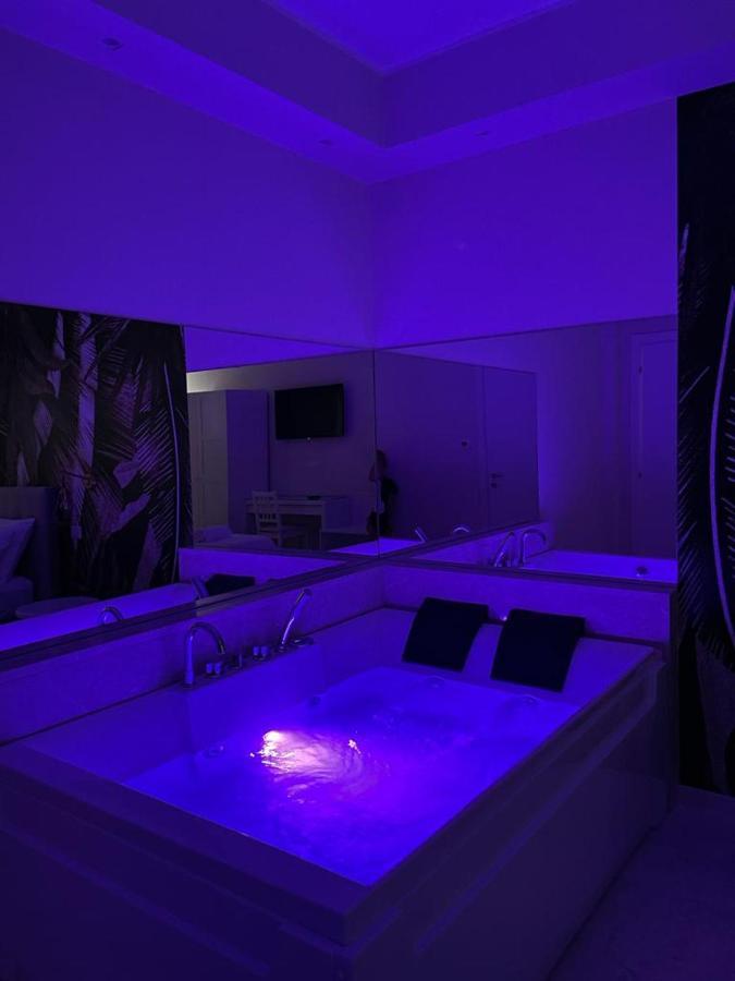 Suite 55 in centro Trani Exterior foto
